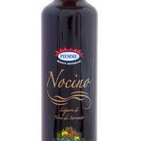Nocino, liquore di noci di Sorrento Featured Image