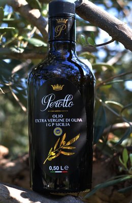 OLIO Perollo IGP Sicilia Featured Image