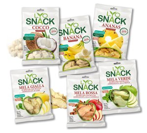 FRUIT SNACK  "LYO SNACK" in Bags Featured Image