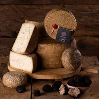 IL PIACERE - Pecorino Stagionato con Tartufo Featured Image